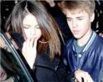 Selena Apoya a Justin