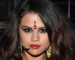 Selena Gomez Enfada a los Hindues