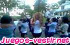 beyonce bailando en la calle